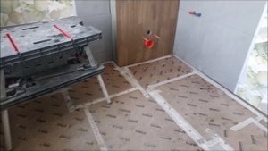 Ремонт в ванной. Укладка плитки 250/500 керамика и 200/800 керамогранит