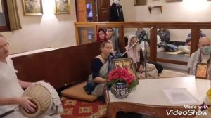 17 Kirtan Gauri dd _at Prabhupada House