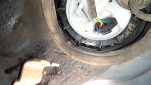 почему на форде фокусе лучше не снимать бак при смена бензонасоса