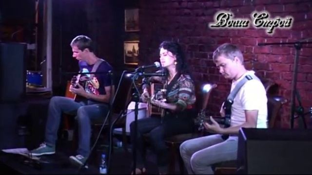 Катя Плетнёва в China-Town-Cafe 21 августа 2011г. смотреть онлайн