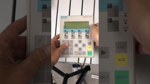 SIEMENS SIMATIC OP7 Operator Panel OP7-DP12 6AV3607-1JC30-0AX1 Power on test 20231110