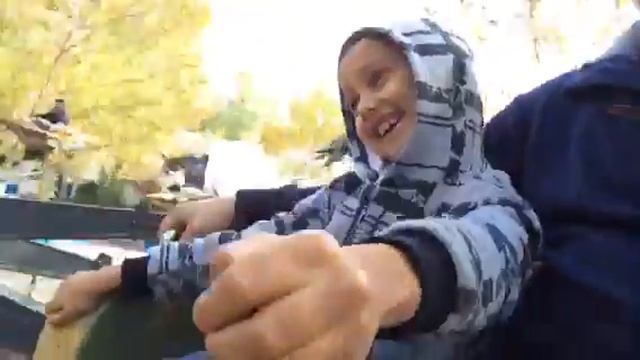 Карусель с драконами смотреть онлайн