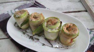 Рулеты из кабачка с куриной начинкой