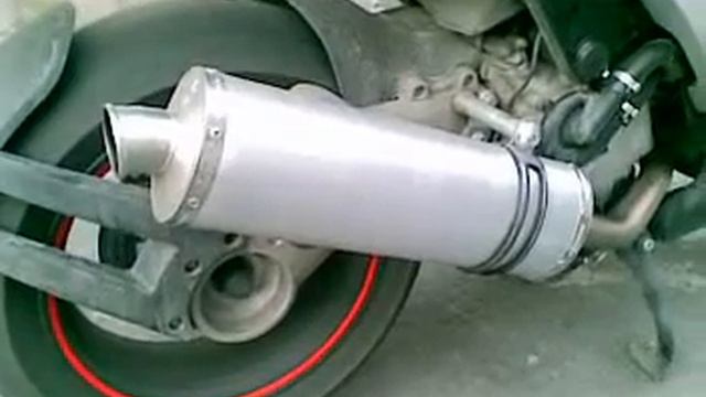 Gilera Nexus 500 Leo Vince SBK without DB silencer смотреть онлайн