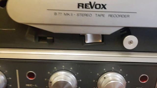REVOX/STUDER B-77 MK II Andruckrolle DEFEKT :-( смотреть онлайн