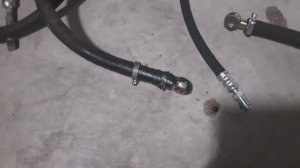 Частая ошибка при сборке гидроусилителя руля на 406 двигателе в результате которой появляется течь