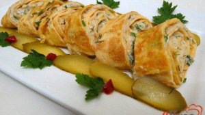 Яичные рулетики закусочные