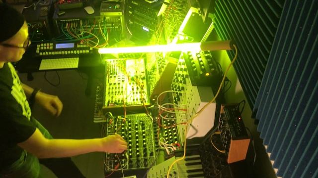 Studio Session #21: 31st December 2020 смотреть онлайн