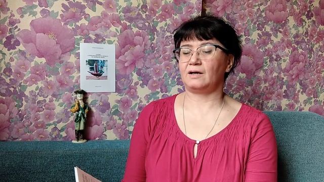 Сказка  «Петр I, липа и монахи». Исполняет автор – Елена Геннадьевна Смолеевская.