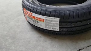 185/65R15 Maxxis MA-P5
