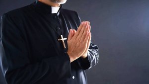 Старший пастор (Эрни Нолл)