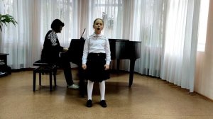 Ксения Лысенко (10 лет) - Г.Зейдлер, вокализ 4. Концертмейстер Надежда Максимова.