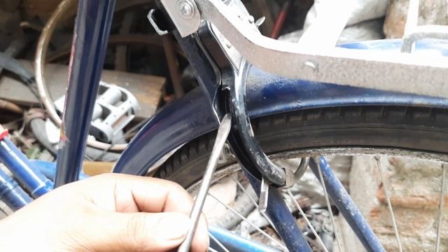 Bicycle Lock Bina Chabi Cycle Ka Tala Kaise Kholen | Open A Lock Without A Key | wheel lock key🤣🤣 смотреть онлайн