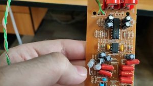 Microlab Pro 2 хлопок при включении в левой колонке убивает ВЧ динамик