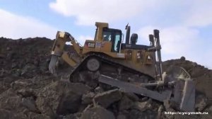 Добыча золота на Колыме. Артель "Карьер "Челбанья". Взрыв, Caterpillar D10T