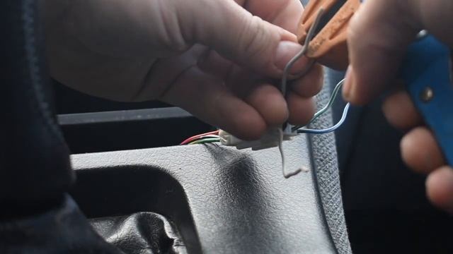 Z32 Gets a custom Volt Meter ! смотреть онлайн