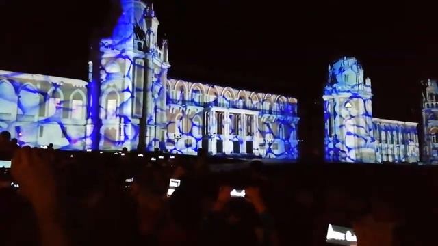 Круг света смотреть онлайн