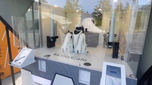 Прогулки по Москве.  Робот баристо в парке Зарядье