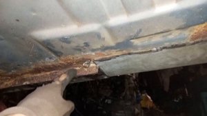 Переварка правого порога на Mercedes-Benz W203 C220cdi