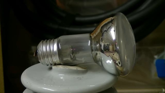 BoomBoxDeluxe Visits Mr Photon смотреть онлайн