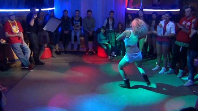 DHQ contest in da Krasnoyarsk Final - DHQ Fraules performing смотреть онлайн