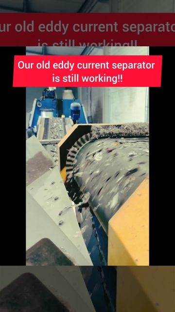 Old eddy current separator in action! смотреть онлайн