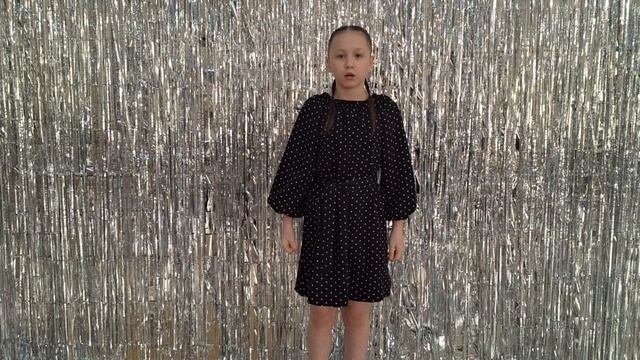 Крылов Алексей " Как лечили петуха " Исполняет: Мурасина Олеся. смотреть онлайн