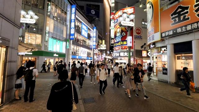 【5K】Night Shibuya in Lumix GH5 6K mode and aspect 3:2 смотреть онлайн
