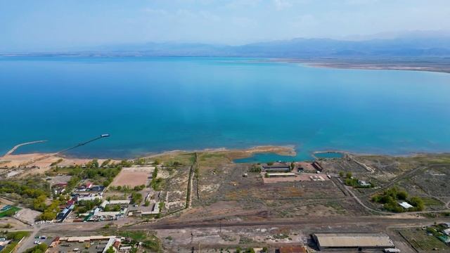 Балыкчы Кыргызстан Иссык Куль с высоты дрона смотреть онлайн