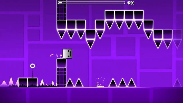 Первое видео прохожу уровень jumper в игре geometry dash простите за то что меня плохо слышно смотреть онлайн