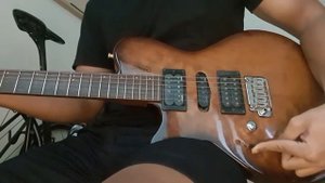 Godin Solidac (acoustic sound)