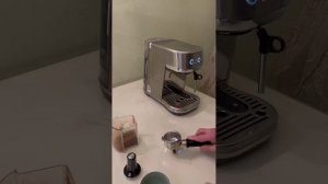 Продаётся кофеварка Bork C701 в хорошем состоянии