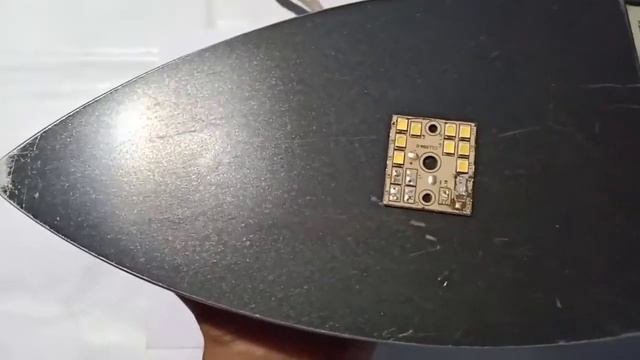 How To Remove SMD In LED Bulb || led बल्ब से led कैसे निकाले || How To Change/Replace SMD LED Chips смотреть онлайн