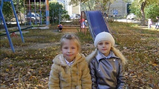 Виктория Никитина и Вия Комлева (студия Визит) руков Е.Ложкина г.Усть-Каменогорск