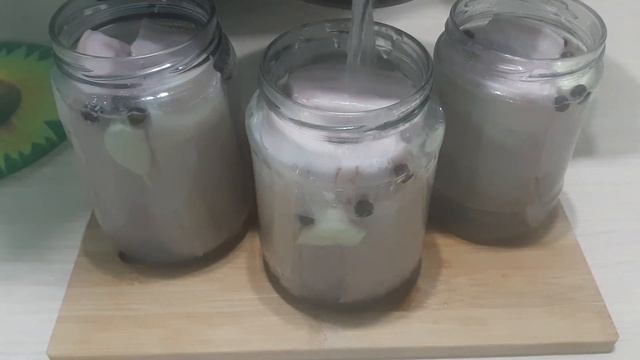 Сало в баночке смотреть онлайн