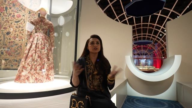 Rani Mukerji Reacts To India In Fashion | The Nita Mukesh Ambani Cultural Centre