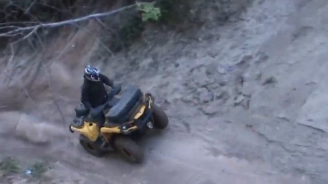 CAN AM OUTLANDER 1000 HILL CLIMBING смотреть онлайн