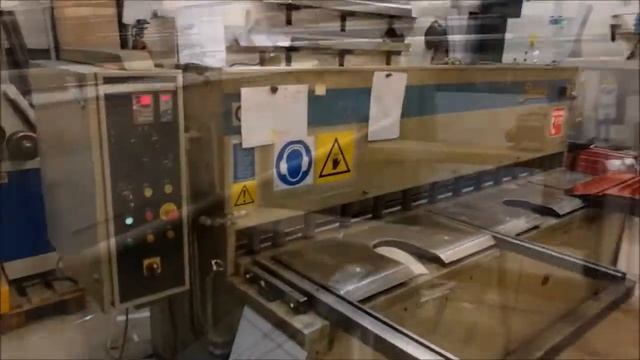 Baykal HGL 2600x6 Shearing Machine (2000)