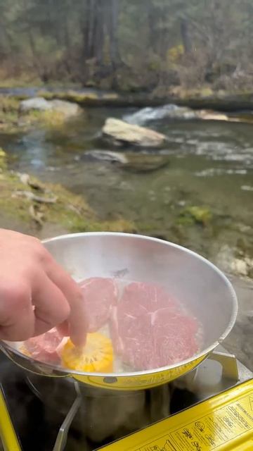 Medium rare с картофелем и шампиньонами. #shorts смотреть онлайн