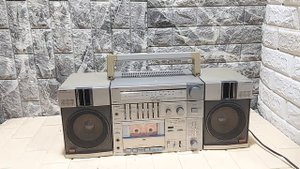 Máy Cassette Radio VICTOR RC- R11 hàng nội địa - Tiếng hát Phương Phương Thảo