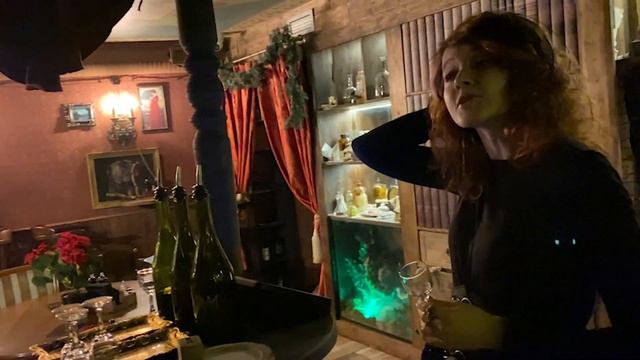 МЕНЯ ВЫПОРОЛИ В БАРЕ ИЛИ ПОЧЕМУ В ПИТЕРЕ ПИТЬ  [ ЭТО ВЛОГ ]