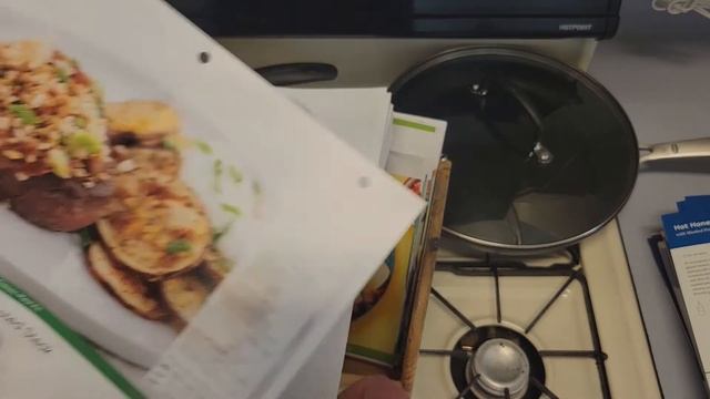 Long Term Review of Hello Fresh, Home Chef, Blue Apron, Plus supplies needed for Meal Delivery Svcs