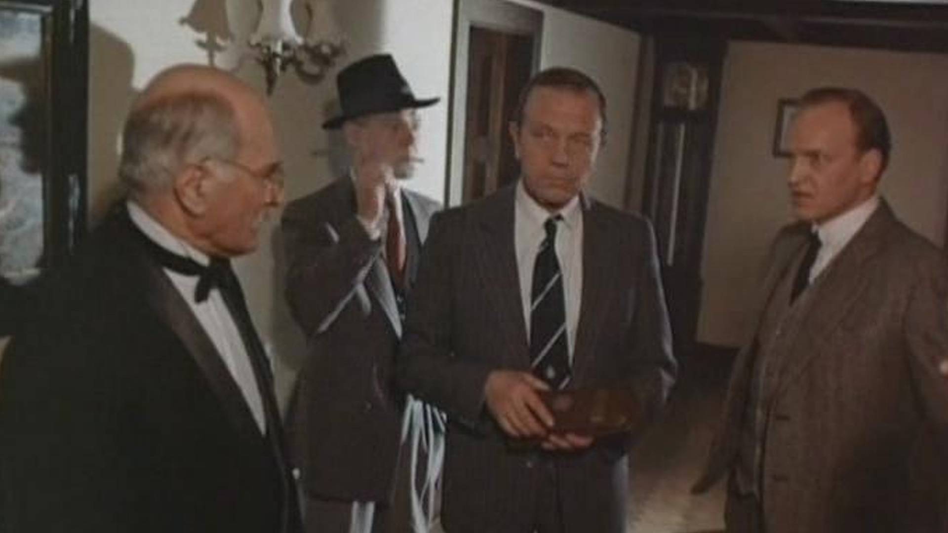 Десять негритят (1987) — Русский трейлер смотреть онлайн