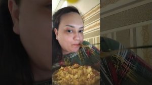 Макароны с яйцом и сосиской