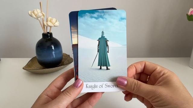 ТАРО ЯСНОГО РАЗУМА | ОБЗОР АВТОРСКОЙ КОЛОДЫ | LUCID MINDS TAROT - Flip through