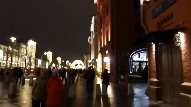 Лубянская и Новая площади перед Новым Годом, Кафе для Разведчиков! смотреть онлайн