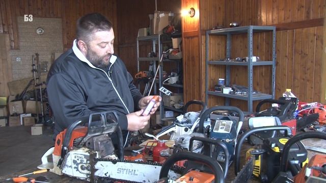 Da TESTERA RADI KAO SAT! KAKO RADITI SERVIS MOTORKI - podešavanje karburatora - POPRAVKA - DEO 1 смотреть онлайн