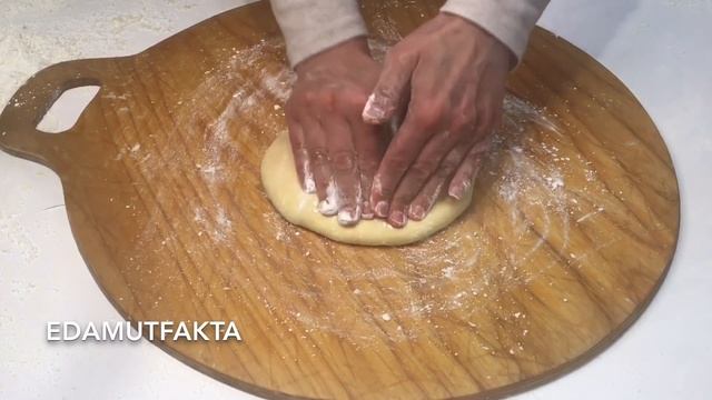 MUCİZE BAKLAVA | 4 BEZE İLE CEVİZLİ BAKLAVA смотреть онлайн