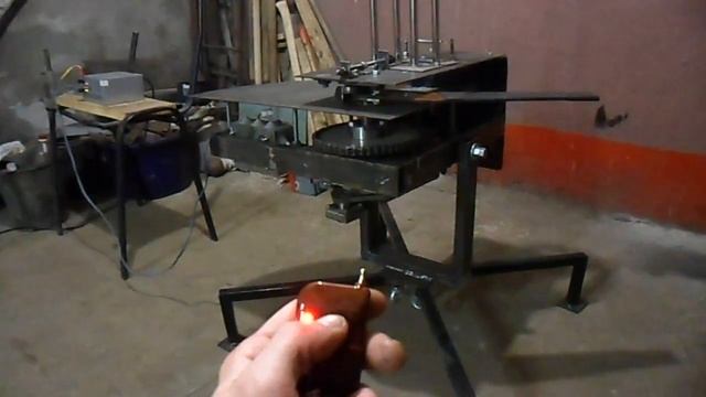 Метательная машинка своими руками. смотреть онлайн