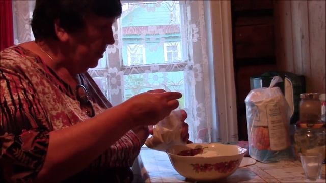 ВЛОГ| Оладушки из кабачков| Сбор крыжовника